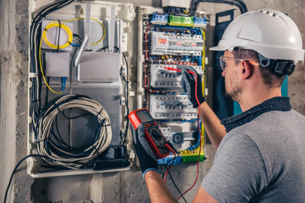 Best Best Electricians Near Me  in Carlisle, IA